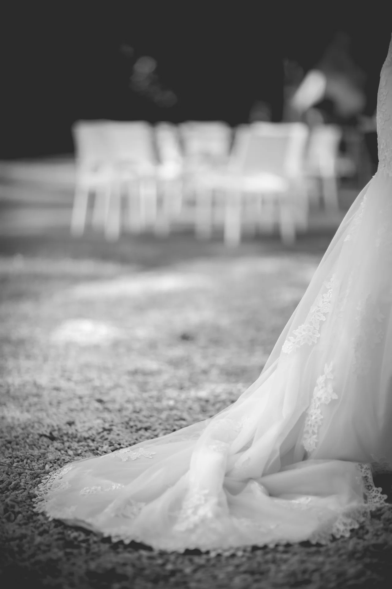 Photo détail robe mariée noir et blanc